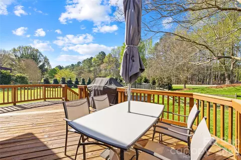 Exterior - 2805 Monterrey Ln, Monroe, NC 28110 photo 6 of 7