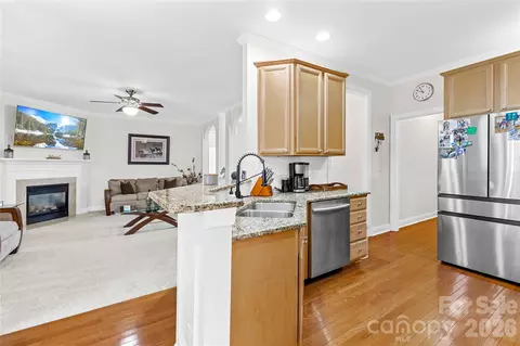 Kitchen - 2805 Monterrey Ln, Monroe, NC 28110 photo 2 of 4
