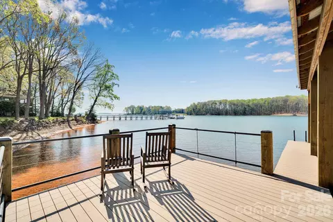 8318 Normandy Rd, Denver, NC 28037
