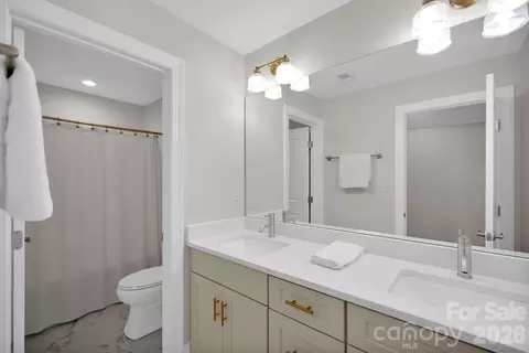 Bath - 8318 Normandy Rd, Denver, NC 28037 photo 5 of 5