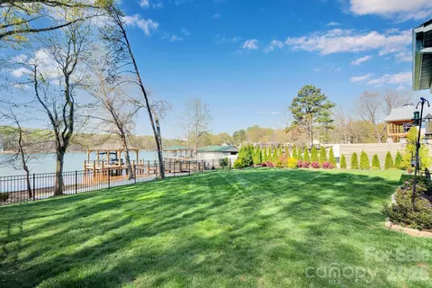 Exterior - 8318 Normandy Rd, Denver, NC 28037 photo 3 of 8