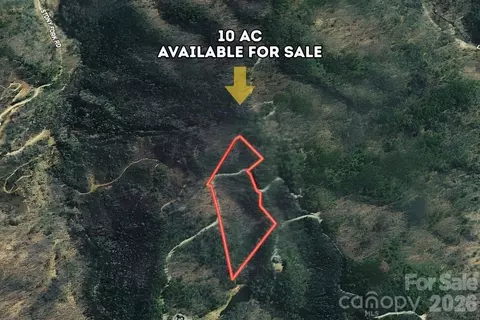 2 Hidden Creek Rd, Deep Gap, NC 28624