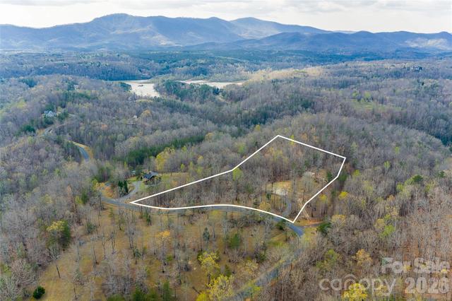 117 N Boundary Rd, Mill Spring, NC 28756