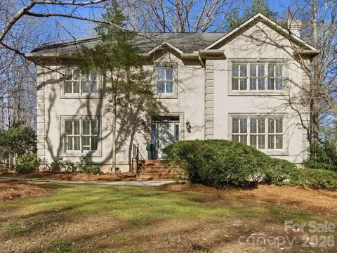 1818 Kilmonack Ln, Charlotte, NC 28270