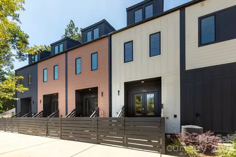1308 Carolyn Dr, Charlotte, NC 28205