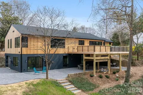 330 Windsor Rd, Asheville, NC 28804