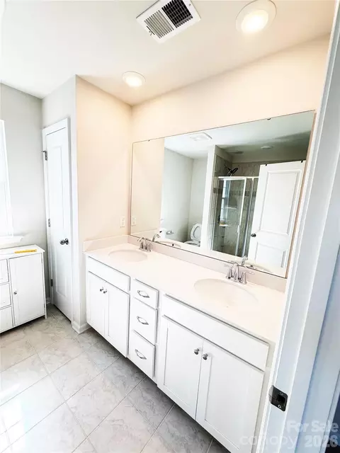 Bath - 5797 Soft Shell Dr, Lancaster, SC 29720 photo 2 of 2