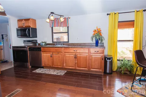 Kitchen - 839 Hidden View Loop, Marion, NC 28752 photo 2 of 5
