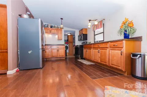 Kitchen - 839 Hidden View Loop, Marion, NC 28752 photo 5 of 5