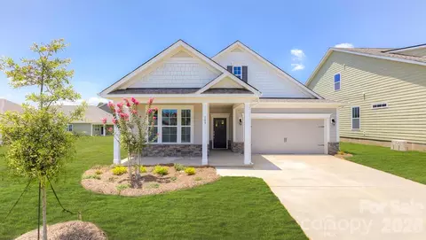 635 River Bottom Rd, Fletcher, NC 28732