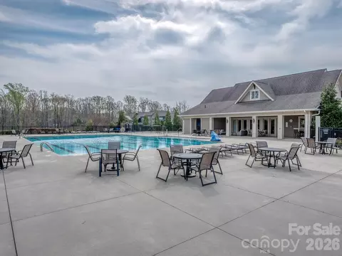Exterior - 1520 Afton Way, Fort Mill, SC 29708 photo 8 of 11