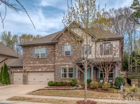 Exterior - 1520 Afton Way, Fort Mill, SC 29708 photo 6 of 11