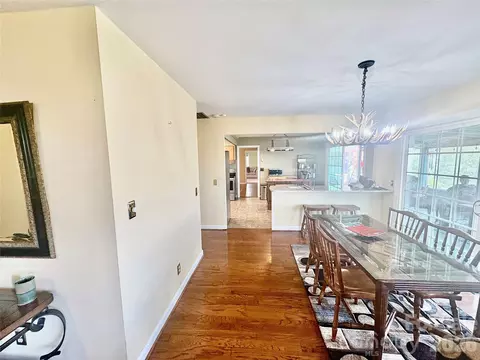 Dining - 126 Ridgeview Rd, Spruce Pine, NC 28777 photo 2 of 6