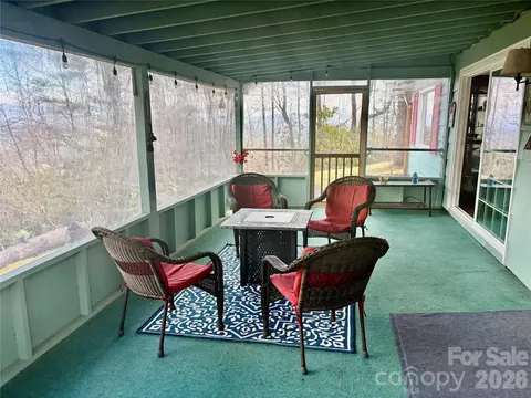 Exterior - 126 Ridgeview Rd, Spruce Pine, NC 28777 photo 5 of 11