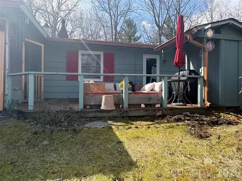 Exterior - 126 Ridgeview Rd, Spruce Pine, NC 28777 photo 8 of 11