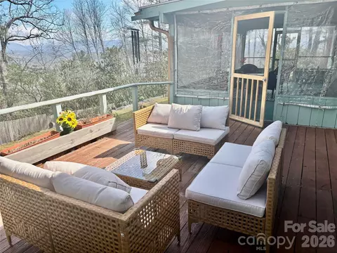 Exterior - 126 Ridgeview Rd, Spruce Pine, NC 28777 photo 7 of 11