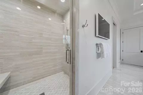 Bath - 19329 Watermark Dr, Cornelius, NC 28031 photo 3 of 5