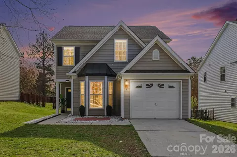 3119 Tanzanite Cir, Fort Mill, SC 29708