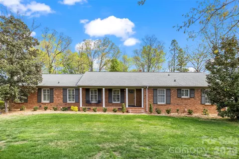 2904 Unionville Indian Trail W Rd W, Indian Trail, NC 28079