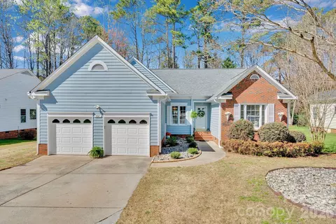 432 Runnymede Dr, Rock Hill, SC 29732