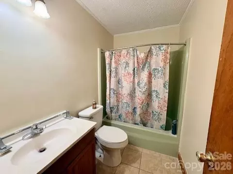 Bath - 1076 Browning View Rd, Morganton, NC 28655 photo 1 of 1