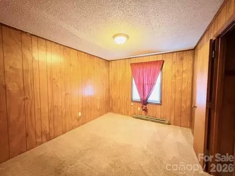 Bedroom - 1076 Browning View Rd, Morganton, NC 28655 photo 3 of 3