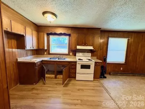 Kitchen - 1076 Browning View Rd, Morganton, NC 28655 photo 2 of 2
