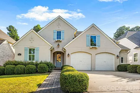 9210 Robbins Preserve Rd, Cornelius, NC 28031