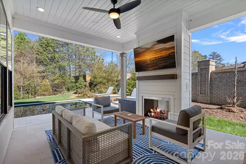 12012 Cambridge Square Dr, Cornelius, NC 28031