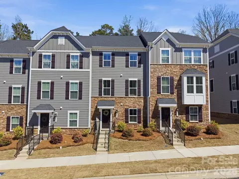 3404 Timber Mill Dr, Matthews, NC 28104