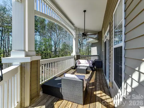 Exterior - 8665 Edinburgh Square Dr, Cornelius, NC 28031 photo 5 of 7