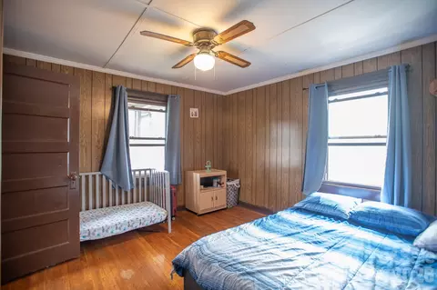 Bedroom - 400 Summit Ave, Spruce Pine, NC 28777 photo 6 of 7