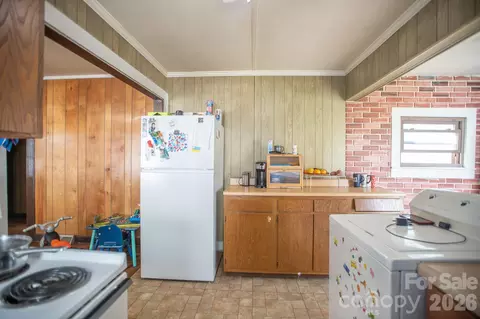 Other - 400 Summit Ave, Spruce Pine, NC 28777 photo 17 of 22