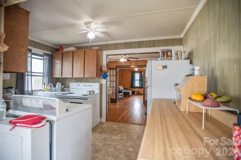 Other - 400 Summit Ave, Spruce Pine, NC 28777 photo 19 of 22