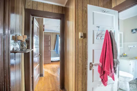 Entry Way - 400 Summit Ave, Spruce Pine, NC 28777 photo 2 of 2