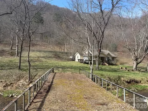 11288 Big Laurel Rd, Marshall, NC 28753