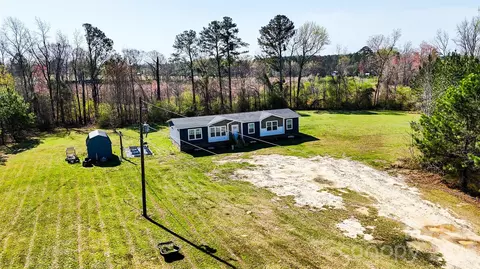 1945 Angelus Rd, Chesterfield, SC 29709