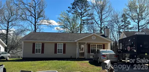 3648 High Laurel Ln, Charlotte, NC 28269