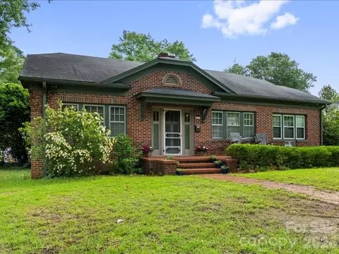 Other - 430 3rd St, Cheraw, SC 29520 photo 2 of 12