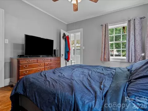 Bedroom - 430 3rd St, Cheraw, SC 29520 photo 6 of 6