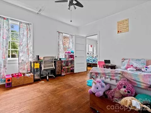 Bedroom - 430 3rd St, Cheraw, SC 29520 photo 4 of 6