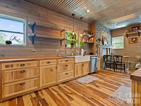 Kitchen - 430 3rd St, Cheraw, SC 29520 photo 1 of 4
