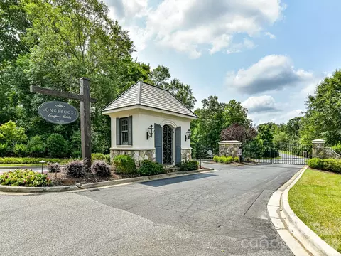 7453 Barrington Ridge Dr, Fort Mill, SC 29707