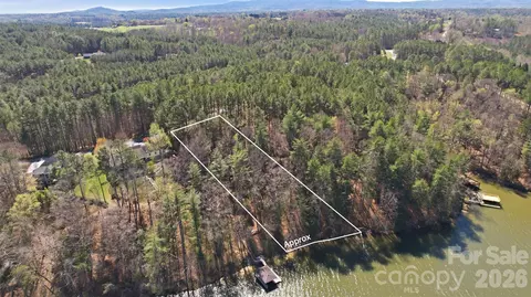 211 Ridge Top 11 Dr #11, Connelly Springs, NC 28612