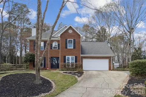 8307 Poplar Grove Cir, Waxhaw, NC 28173