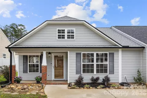 1695 Clemmon Sanders Cir, Rock Hill, SC 29732