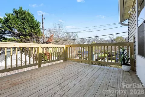 Exterior - 28 2nd St, Cramerton, NC 28032 photo 3 of 7