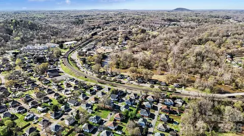 View/Area - 28 2nd St, Cramerton, NC 28032 photo 2 of 2