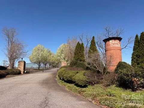659 Bent Creek 35 Dr #35, Nebo, NC 28761