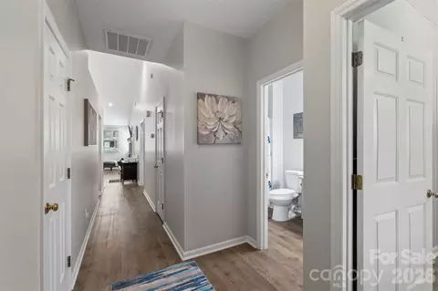 Entry Way - 19960 Oak Leaf Cir, Cornelius, NC 28031 photo 1 of 2